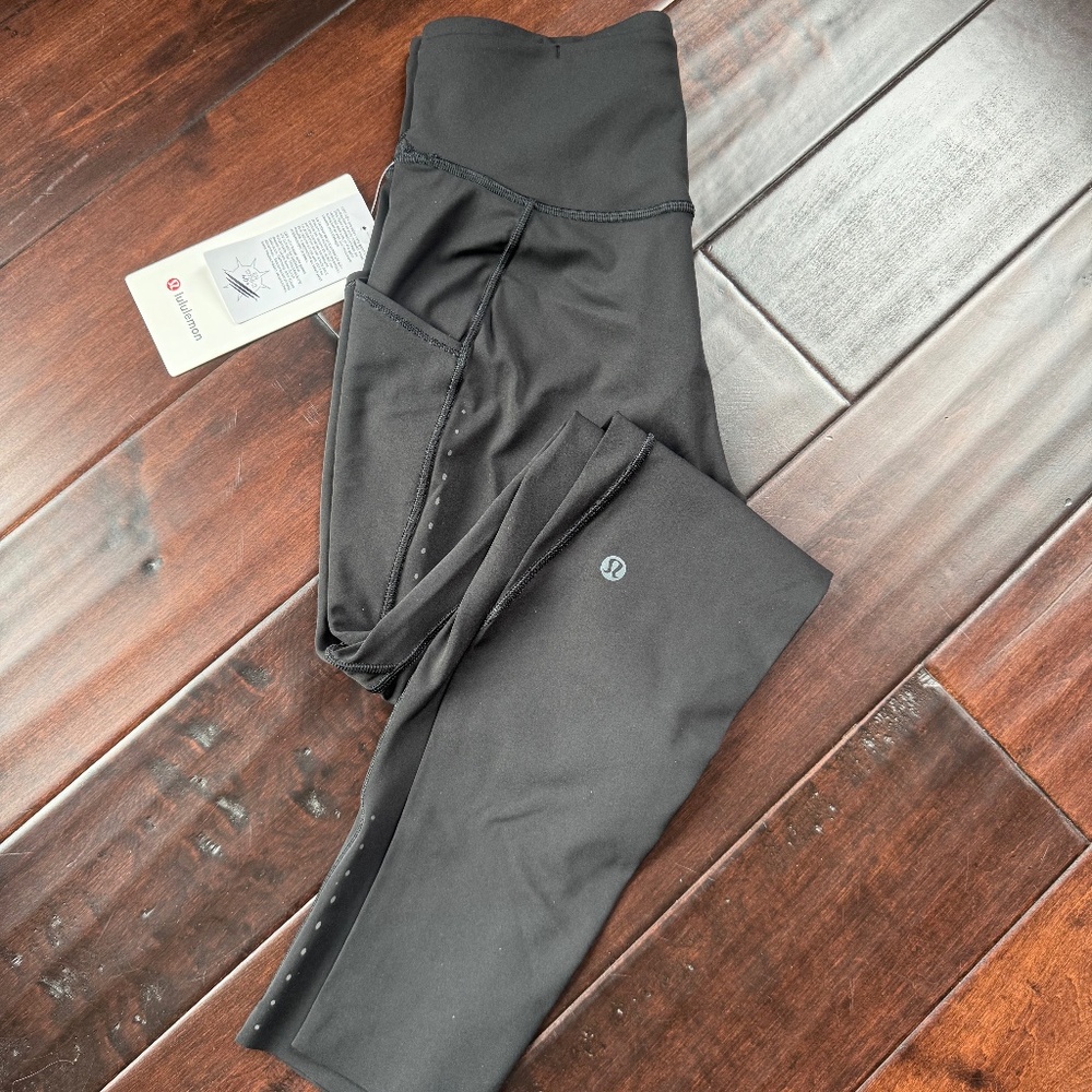 Lululemon Fast and Free High-Rise Tight 28" Size 6 nwt